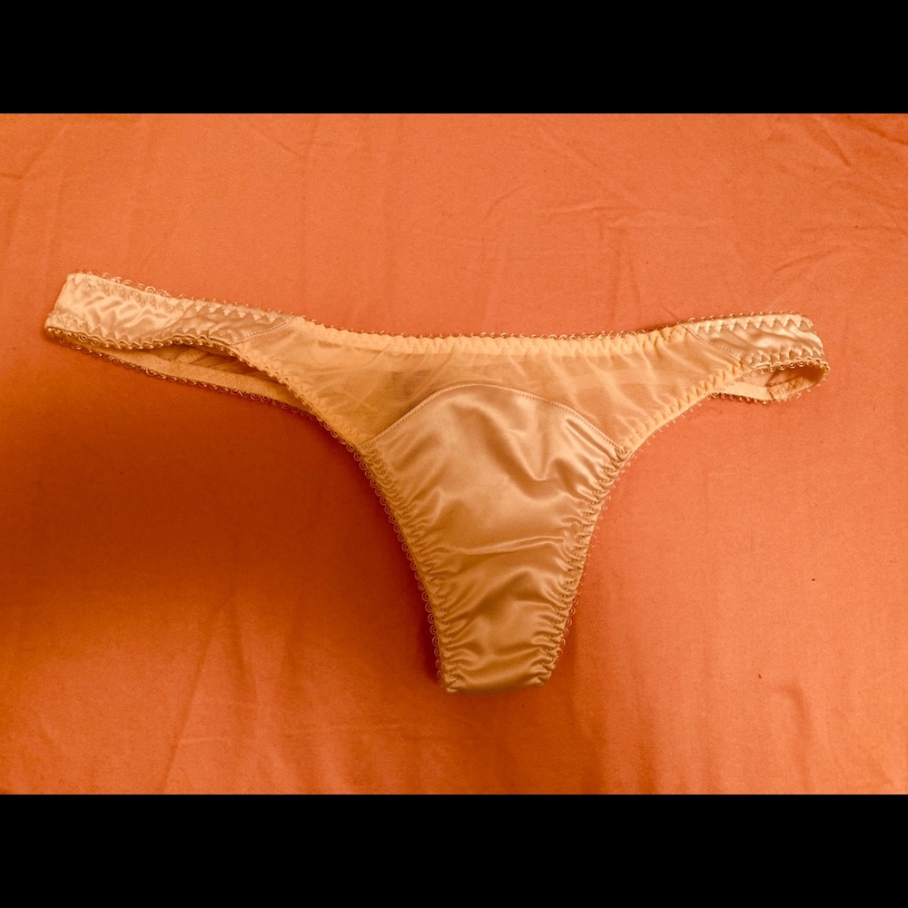 L’Agent Penelope Thong size S